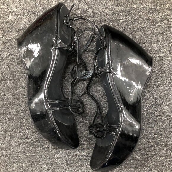 Stuart Weitzman Patent Leather Strappy Wedge Platform Sandals Black 7.5 - Picture 1 of 13
